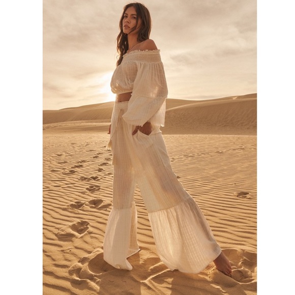 BOHEMIAN PEASANT Woven Flare Leg Cotton Pants - Picture 3 of 7